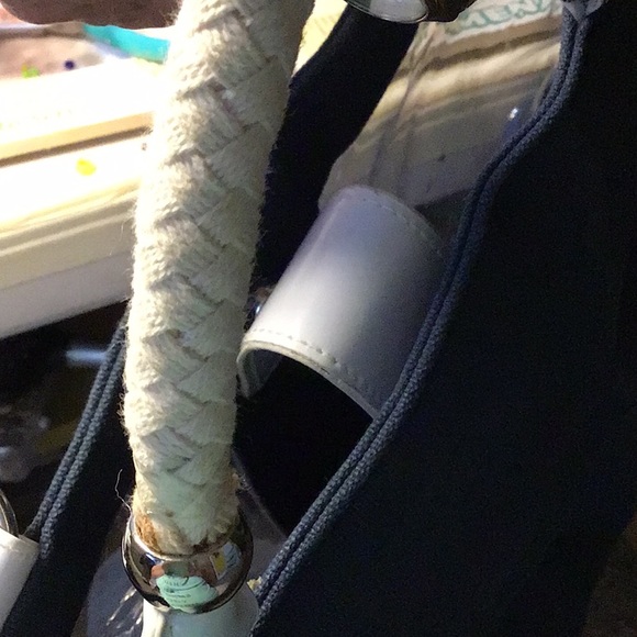 HAND BAG WITH snap closure,    Zipper, inside pocket, windows in front,  blue - Picture 5 of 6